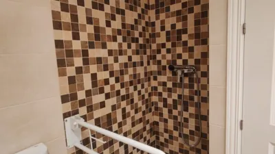 Apartamento en alquiler en Calle Castillo de Alcalá de Guadaira, 3, Tabladilla-Bami (Distrito Sur. Sevilla Capital) de 990 €<span>/mes</span>