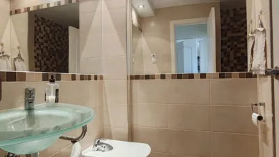 Apartamento en alquiler en Calle Castillo de Alcalá de Guadaira, 3, Tabladilla-Bami (Distrito Sur. Sevilla Capital) de 990 €<span>/mes</span>