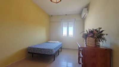 Apartamento en alquiler en Calle Castillo de Alcalá de Guadaira, 3, Tabladilla-Bami (Distrito Sur. Sevilla Capital) de 990 €<span>/mes</span>