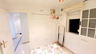 Piso en alquiler en Calle de Federico Mayo Gayarre, Amate (Distrito Cerro Amate. Sevilla Capital) de 600 €<span>/mes</span>