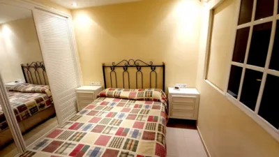 Piso en alquiler en Calle de Federico Mayo Gayarre, Amate (Distrito Cerro Amate. Sevilla Capital) de 600 €<span>/mes</span>