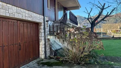 Chalet unifamiliar en venta en Calle de la Mies - Vista 4