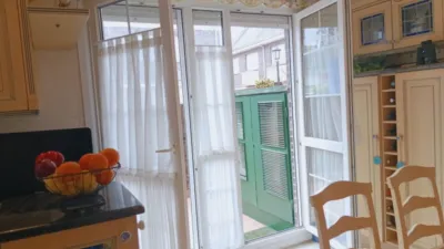 Chalet pareado en venta en Avenida de los Derechos Humanos, El Puntal (Laredo) de 605.000 €