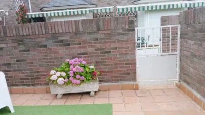 Chalet pareado en venta en Avenida de los Derechos Humanos, El Puntal (Laredo) de 605.000 €