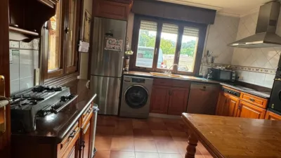 Casa pareada en venta en Barrio de Igollo Escuelas, Igollo (Camargo) de 365.000 €