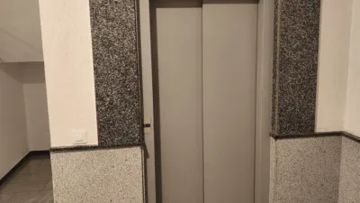 Piso en alquiler en Avenida de Damián Téllez Lafuente, María Auxiliadora-Barriada de Llera (Badajoz Capital) de 750 €<span>/mes</span>
