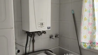 Piso en alquiler en Avenida de Damián Téllez Lafuente, María Auxiliadora-Barriada de Llera (Badajoz Capital) de 750 €<span>/mes</span>
