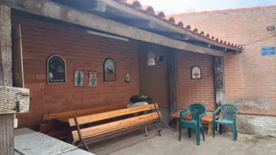 House on Calle Real photo 4