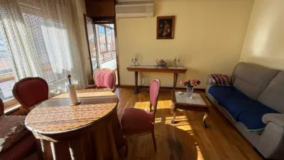 Apartment in Plaza del Colegio de Santa Cruz, 10 photo 5
