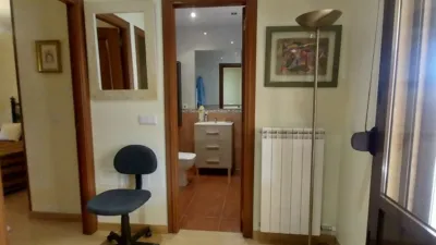 Semi-detached house on Ciriaco Velasco Street photo 19