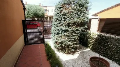 Semi-detached house on Ciriaco Velasco Street photo 45