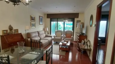 Semi-detached house on Ciriaco Velasco Street photo 11