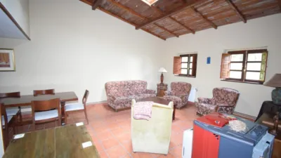 Casa en venta en Travesía Camino As Carballas-Grandal, Carballas (Grandal). Municipio de Vilarmaior de 195.000 €