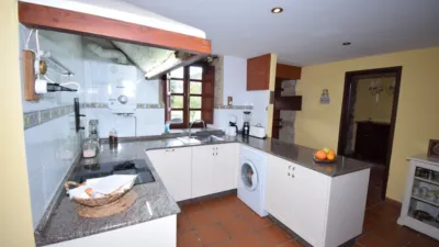 Casa en venta en Travesía Camino As Carballas-Grandal, Carballas (Grandal). Municipio de Vilarmaior de 195.000 €
