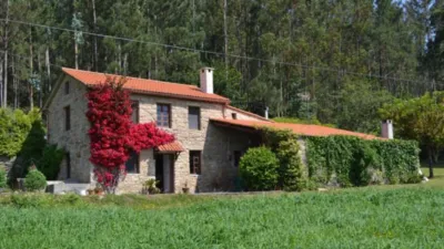 Casa en venta en Travesía Camino As Carballas-Grandal, Carballas (Grandal). Municipio de Vilarmaior de 195.000 €