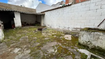 Casa en venta en Calle de San Francisco, 1, Villanueva de la Serena de 87.000 €