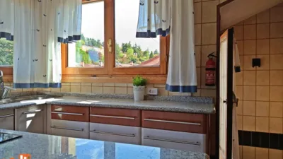 Apartment on Calle de San Gabriel photo 18