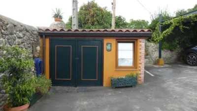 House on Torrillo Street photo 38
