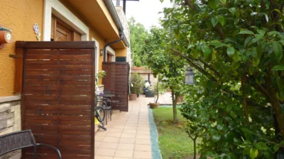 House on Torrillo Street photo 20