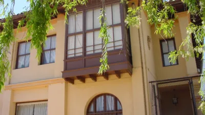 Semi-detached chalet on Avenida de la Reina Victoria photo 33
