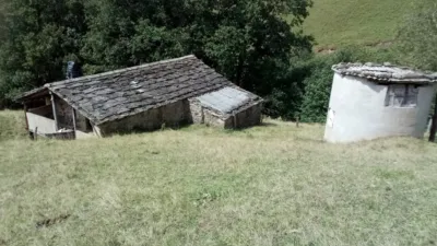 Rustic house on Calle Barrio Yera - Canaleja, No. 8 photo 12