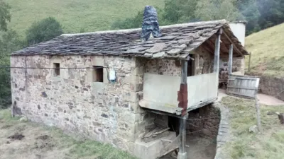 Rustic house on Calle Barrio Yera - Canaleja, No. 8 photo 13