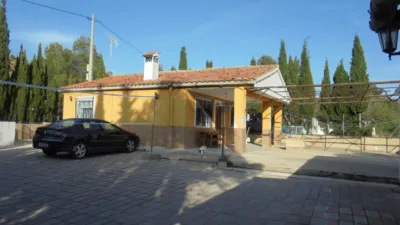 Single-family chalet in Macastre photo 3