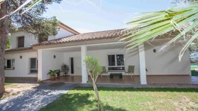 Chalet in Urbanización Bosque photo 10