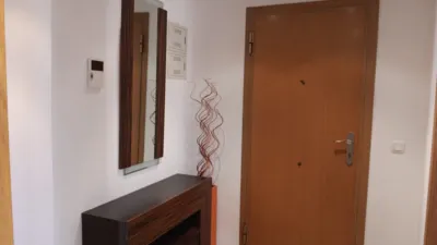 Piso en alquiler en Calle Federico Alcacer Aguilar - Imagen 2