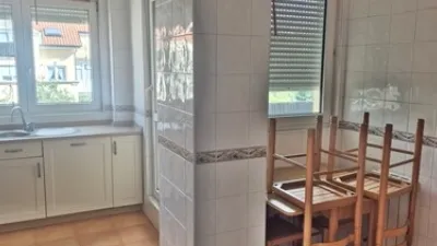 Dúplex en venta en Travesía de San Fernando, Santa Cruz de Bezana de 325.000 €