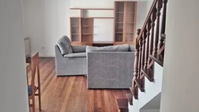 Dúplex en venta en Travesía de San Fernando, Santa Cruz de Bezana de 325.000 €