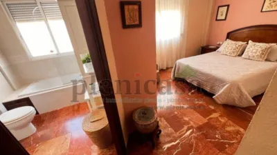 Piso en alquiler en Calle Vázquez López, Centro (Huelva Capital) de 850 €<span>/mes</span>