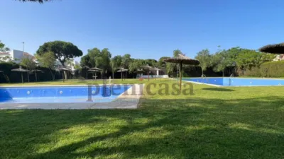 Casa adosada en venta en Calle de las Monizas, Punta Umbría de 310.000 €