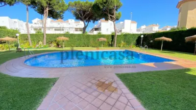 Piso en venta en Avenida de la Libertad, Punta Umbría de 285.000 €