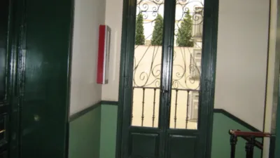 Estudio en alquiler en Calle del Arenal - Imagen 38