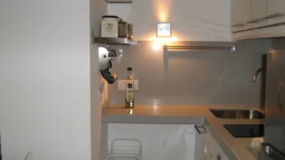 Estudio en alquiler en Calle del Arenal - Imagen 6