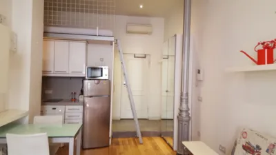 Estudio en alquiler en Calle del Arenal - Imagen 11