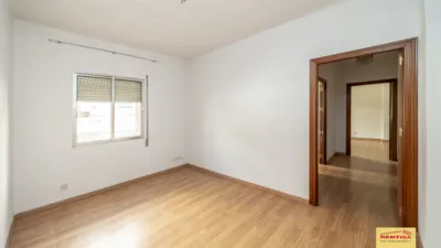 Apartment on Calle de la Virgen de los Reyes, 22 photo 2