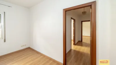 Apartment on Calle de la Virgen de los Reyes, 22 photo 25
