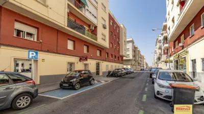 Apartment on Calle de la Virgen de los Reyes, 22 photo 45