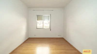 Apartment on Calle de la Virgen de los Reyes, 22 photo 14