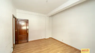 Apartment on Calle de la Virgen de los Reyes, 22 photo 17
