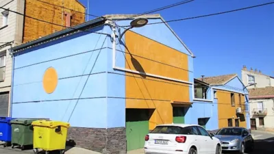 Casa en venta en Calle Almacellas, número 00, cerca de Calle del Dos de Mayo, Binéfar de 235.000 €