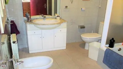 Casa en venta en Calle Almacellas, número 00, cerca de Calle del Dos de Mayo, Binéfar de 235.000 €