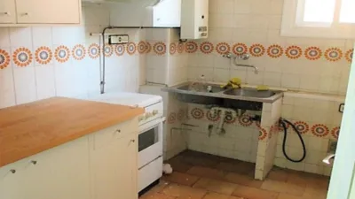 Casa en venta en Avenida del Ejército Español, número 00, Barbastro de 300.000 €