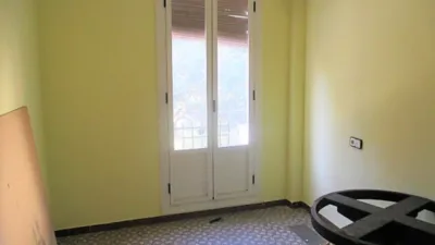 Casa en venta en Avenida del Ejército Español, número 00, Barbastro de 300.000 €