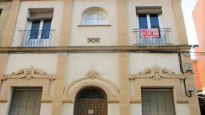 Casa en venta en Avenida del Ejército Español, número 00, Barbastro de 300.000 €