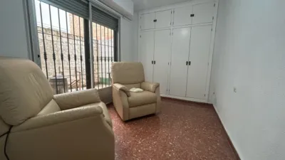 Piso en venta en Calle Maestro Atanasio Garcia Zapater, 1, Benetússer de 189.900 €