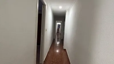 Piso en venta en Calle Maestro Atanasio Garcia Zapater, 1, Benetússer de 189.900 €
