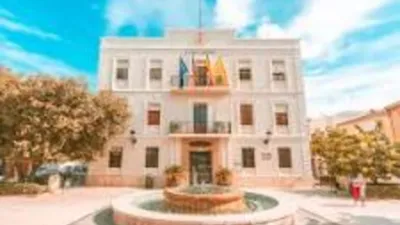 Piso en venta en Calle Maestro Atanasio Garcia Zapater, 1, Benetússer de 189.900 €